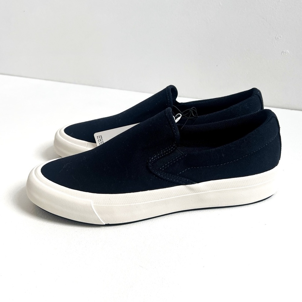 Uniqlo | NWT Platform Slip Ons